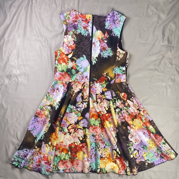 Betsy Johnson Floral Sleeveless Fit and Flare Dress Size 14 - Picture 8 of 9